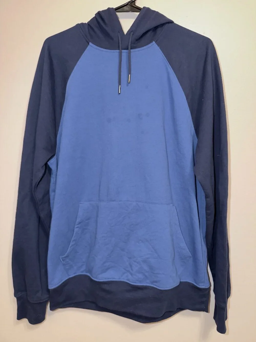 J.Crew Men's Large Two-Tone Blue Fleece Raglan Hoodie Sweatshirt